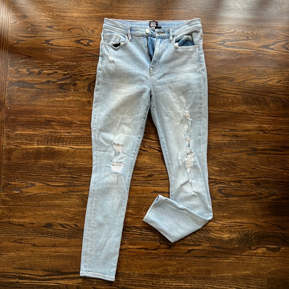 Urban outfitters, high-rise light wash jeans